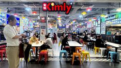 Lucky Plaza (D9), Retail #540199121